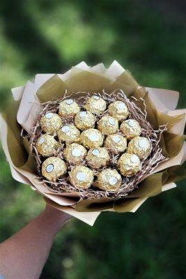 Букет из Ferrero Rosher