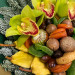 Зимний букет из сухофруктов, орехов и орхидей