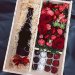 Подарочный набор с клубникой и розами
